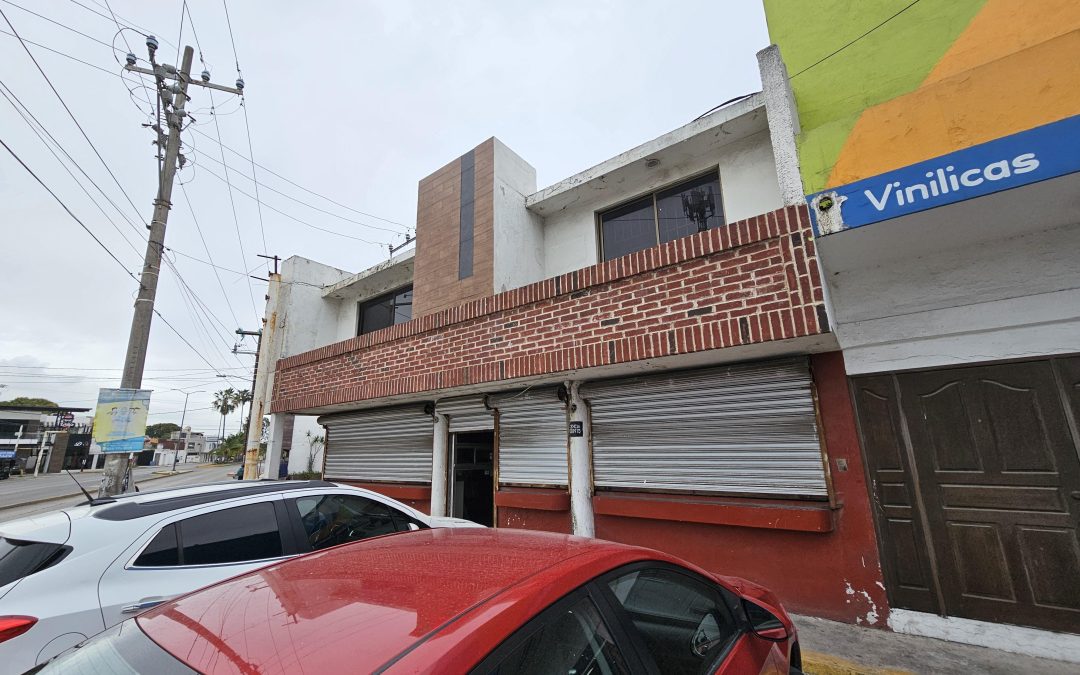 Edificio Comercial en  Av Alvaro Obregón cd Madero, Tam